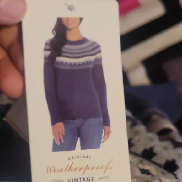 Weatherproof Navy and Cream Crewneck Sweater - Picture 4 of 6